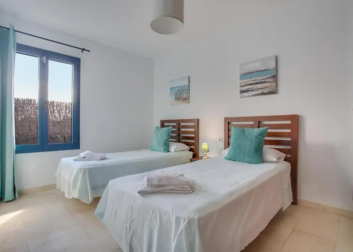 Alegranza Playa Blanca (Lanzarote)